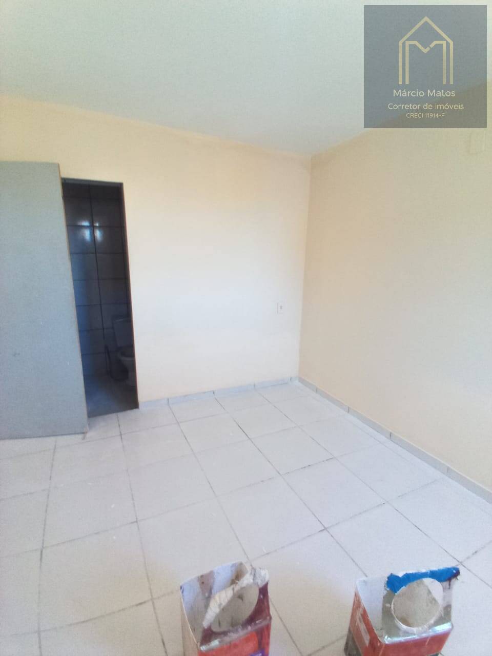 Apartamento para alugar com 2 quartos, 110m² - Foto 2